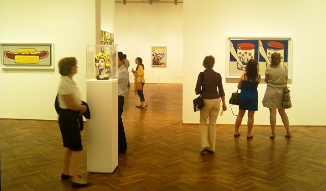 Gallery view Visitors at Lichtenstein retrospective