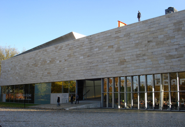 Rotterdam_kunsthal_achterzijde