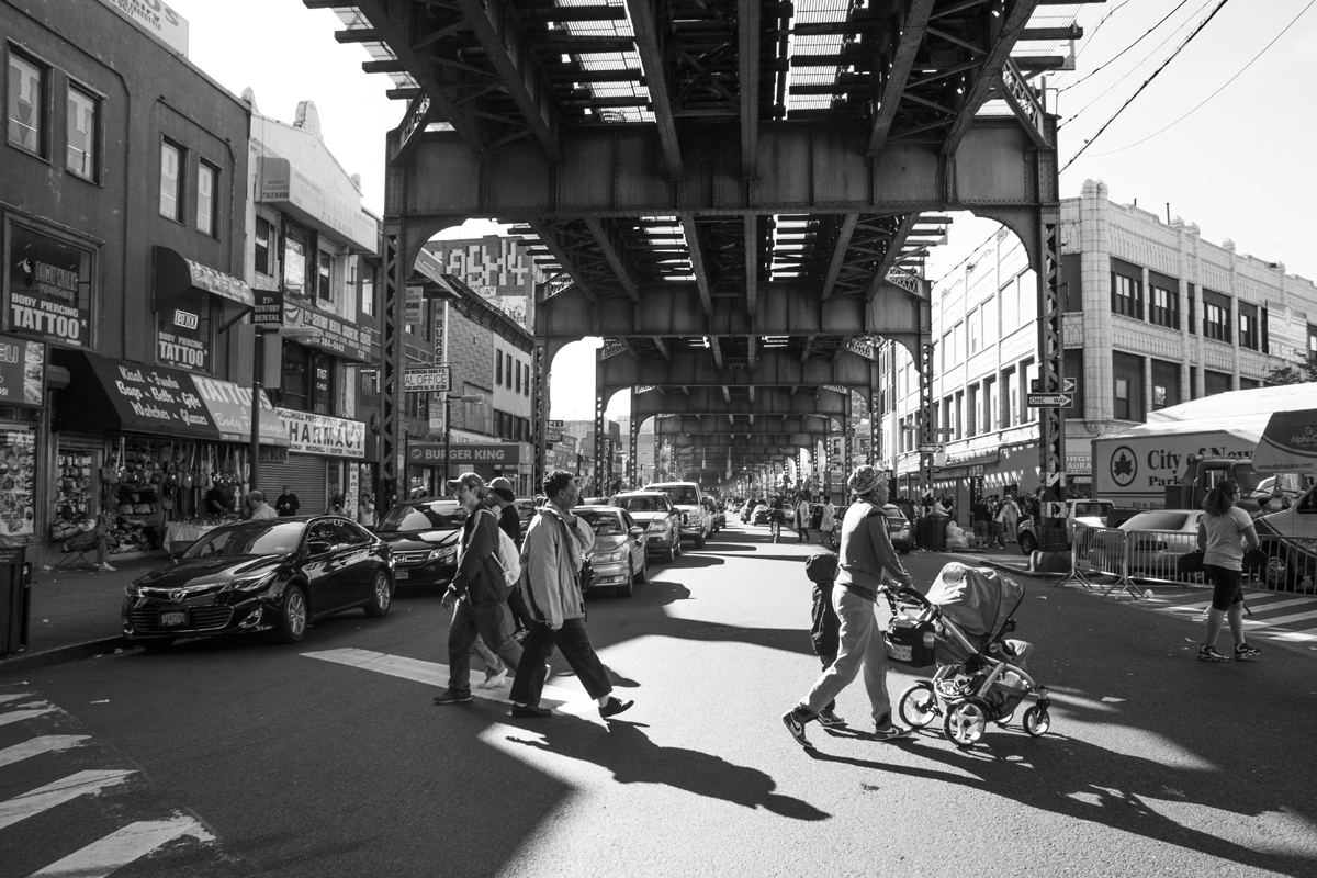 13_Broadwayand FlushingAveunderJMZ_Krisanne Johnson.jpg Broadwayand FlushingAvenueundertheelevatedJMZsubwaylineinBrooklyn. © Krisanne Johnson for the Design Trust for Public Space