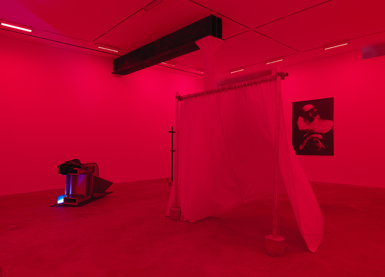 Installation view of 'Lizzi Bougatsos: Work Habits' at James Fuentes Gallery (all photos courtesy the artist and James Fuentes Gallery, New York)