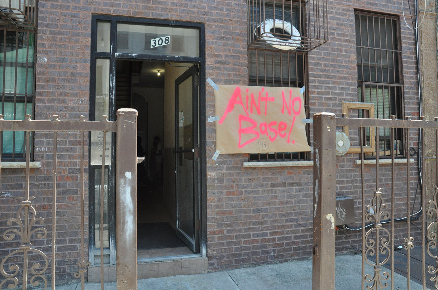 Bushwick. (photo by Hrag Vartanian/Hyperallergic)