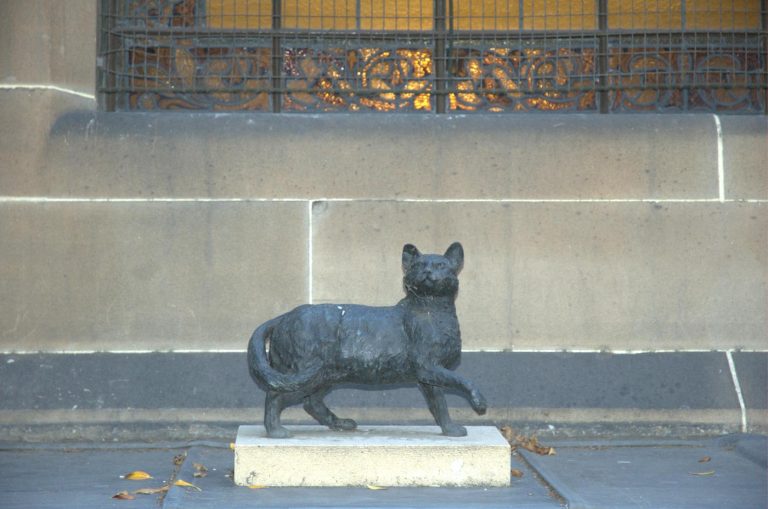 A Tour of Monuments to the World's Greatest Cats