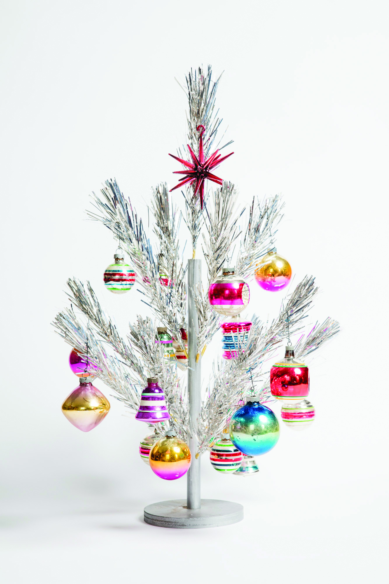 Christmas at Midcentury, When Aluminum Trees Replaced Victorian Evergreens