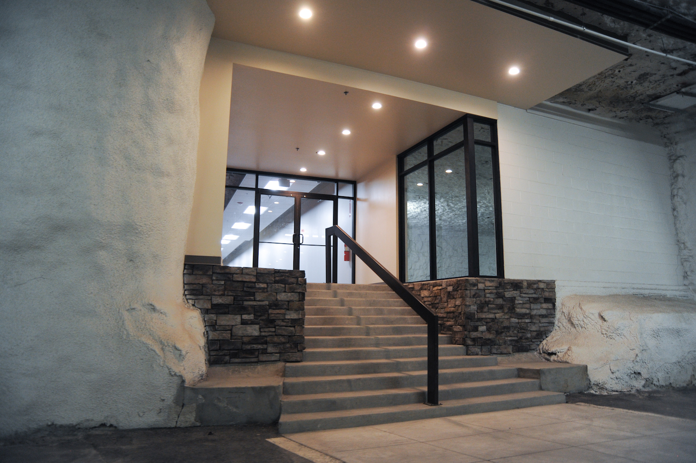 The Artificial Caverns that House America's Underground Business Parks