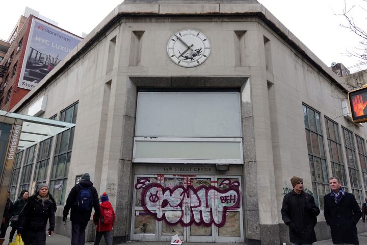 Banksy’s rat stencil at 14th Street and Sixth Avenue before it was removed (photo by Luna Park, and used with permission)