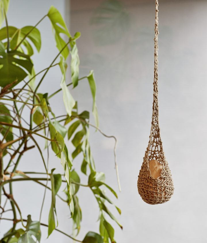 Ernesto Neto, "Somos Todos Seres da Terra / We Are All Children of the Earth" (2018)