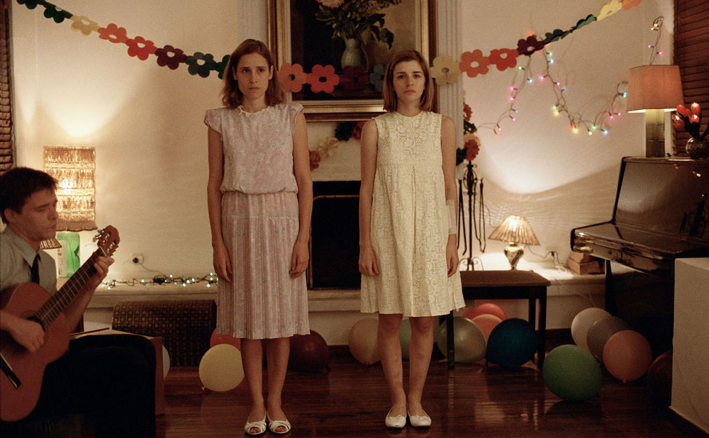 Lanthimos_Dogtooth_01-1.jpg