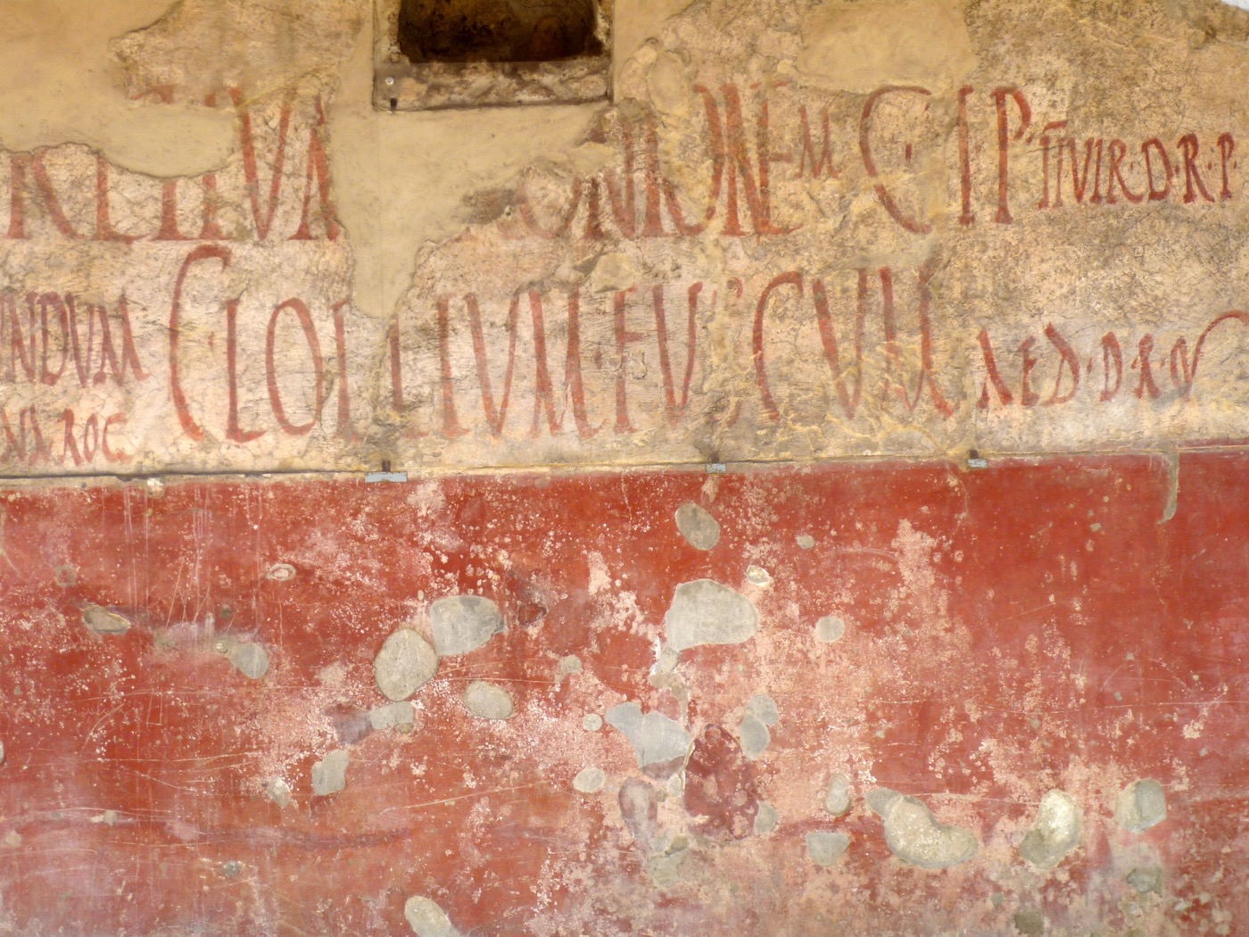 The Clandestine Cultural Knowledge of Ancient Graffiti