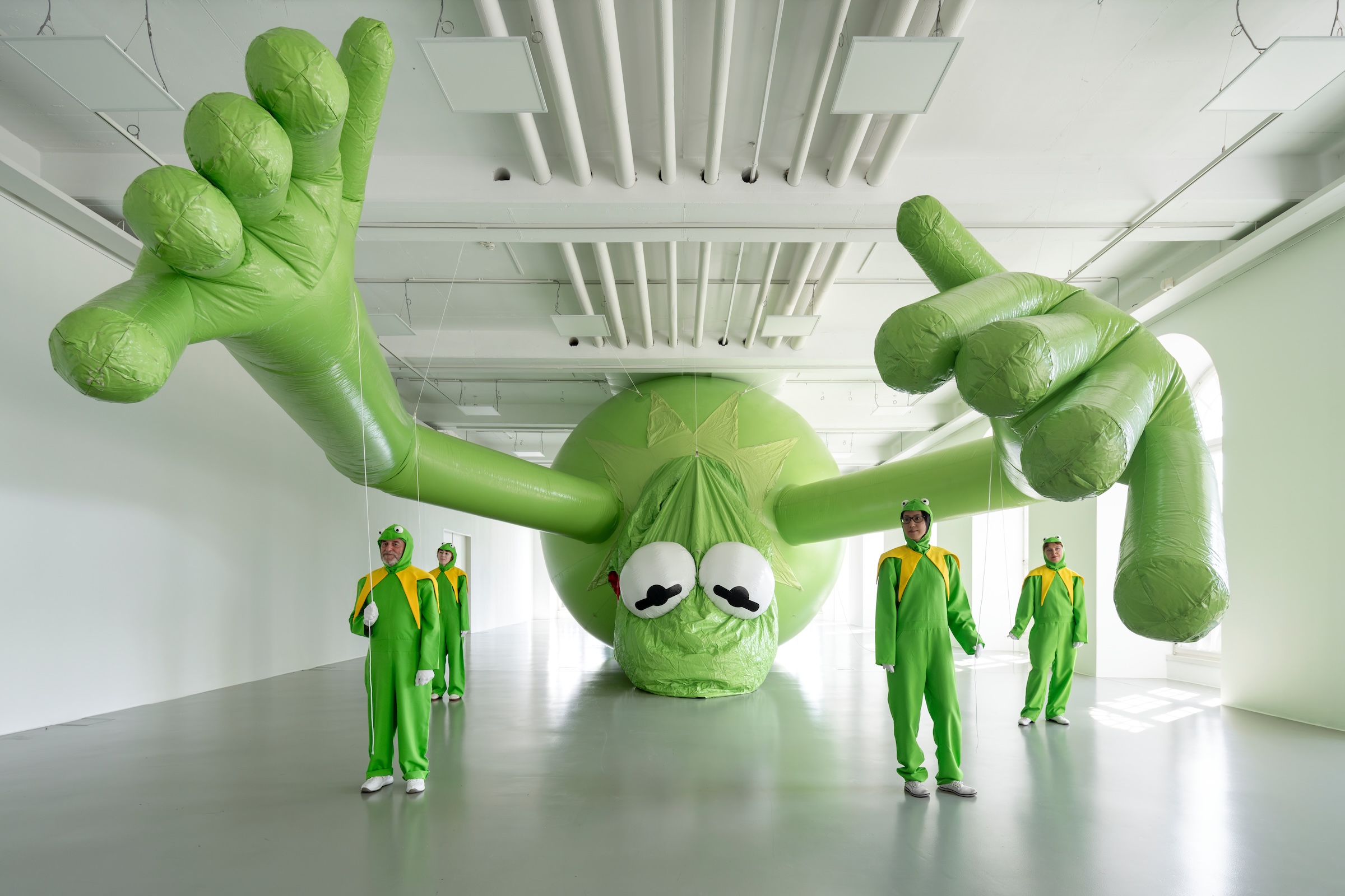 8 Art Fairs to Visit During Paris Art Week