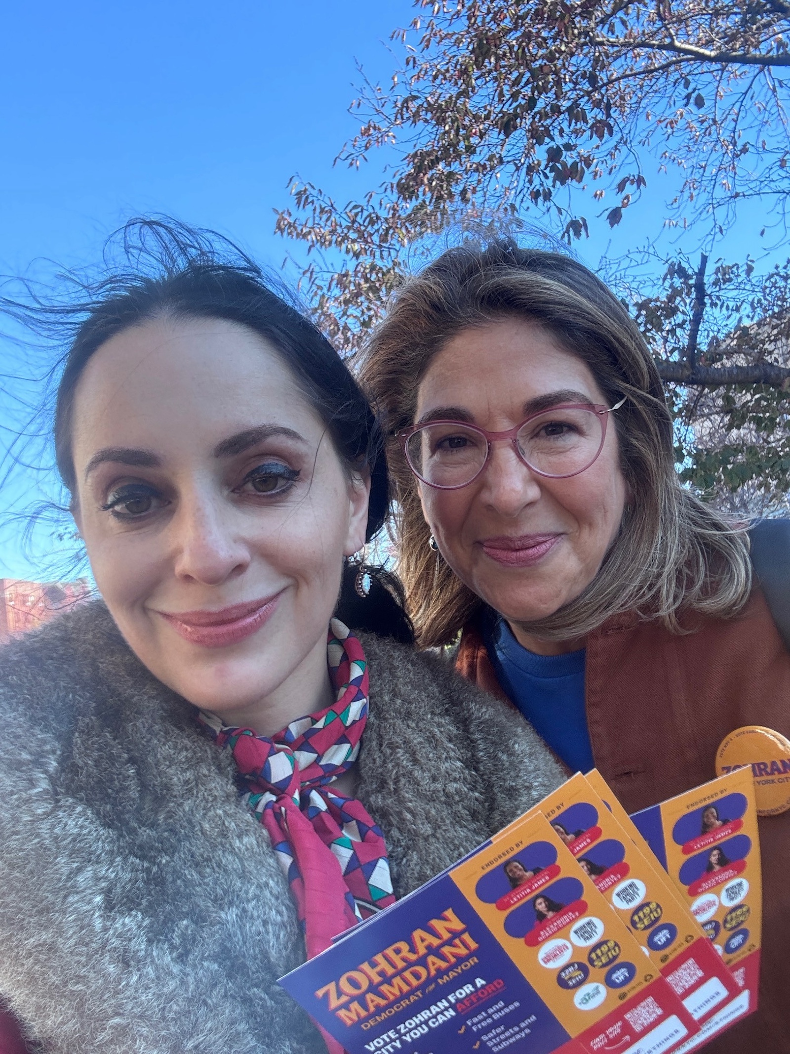 مولي كرابابل
تتذوق طعم انتصار زهران